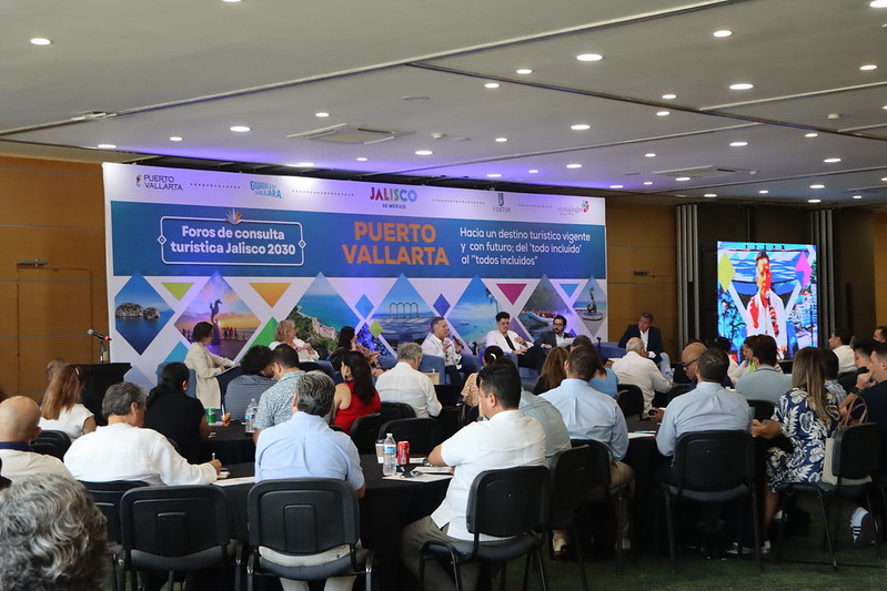 Foro de turismo planteó crear nueva identidad de Vallarta