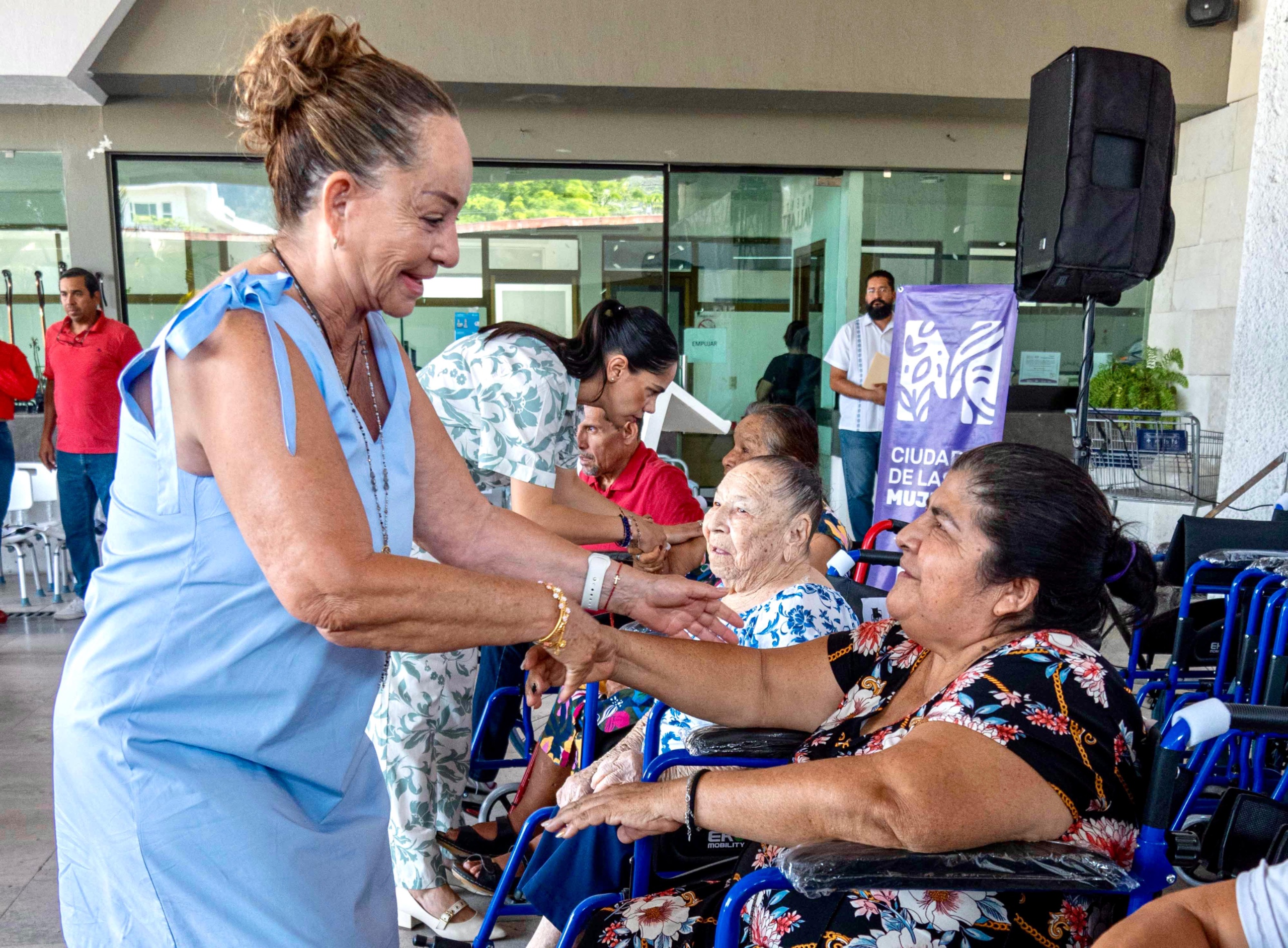 Fundación Alas de Águila dona apoyos ortopédicos al DIF Vallarta