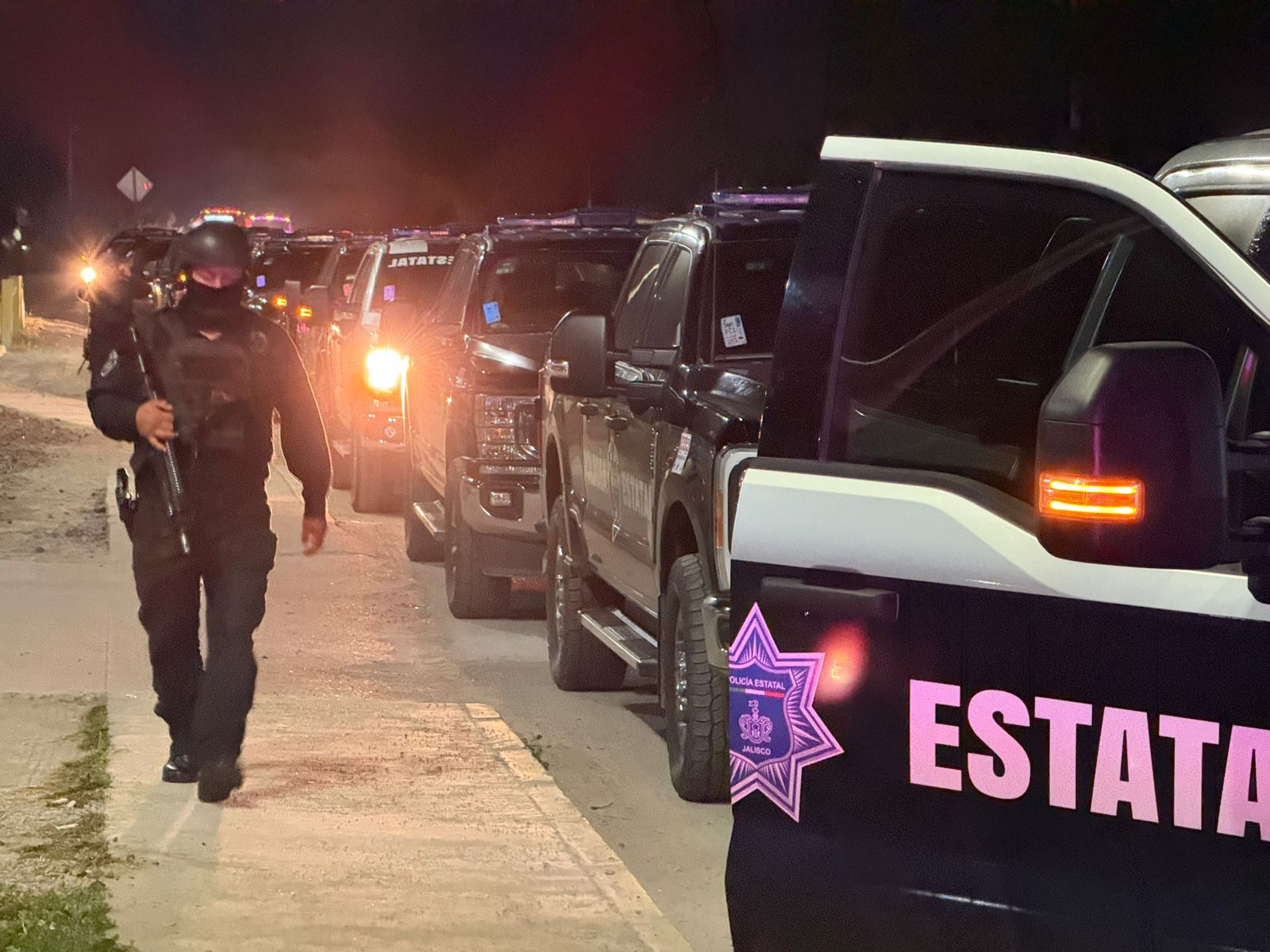 Detienen a cuatro elementos de la Policía Penitenciaria por presunta complicidad en fuga de un interno en el Ceinjure de Puerto Vallarta